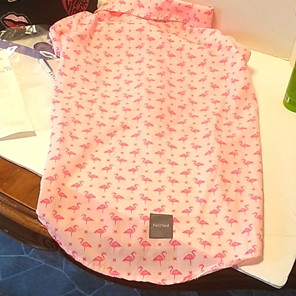 Fuzz Yard Other - FuzzYard Fabboyant Hawaiian Dog Shirt